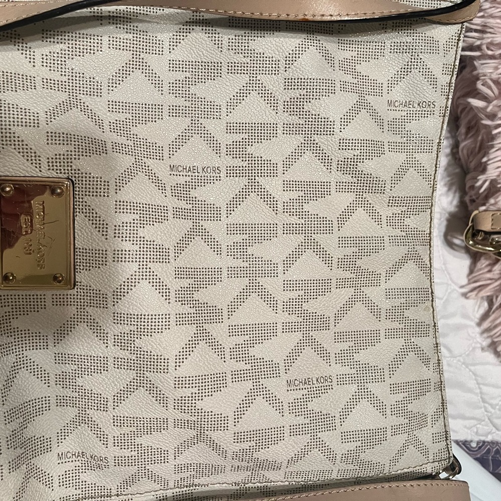Michael Kors crossbody bag